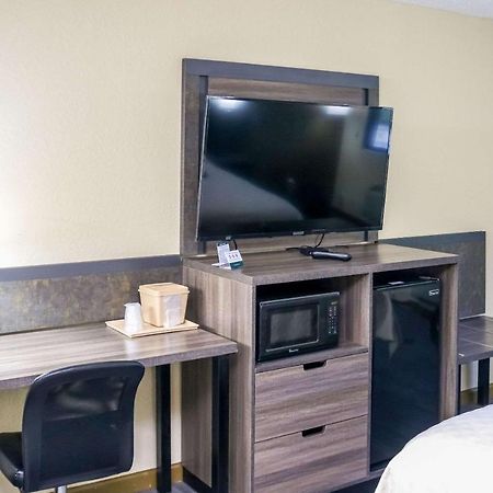 Rodeway Inn フェニックスシティ エクステリア 写真