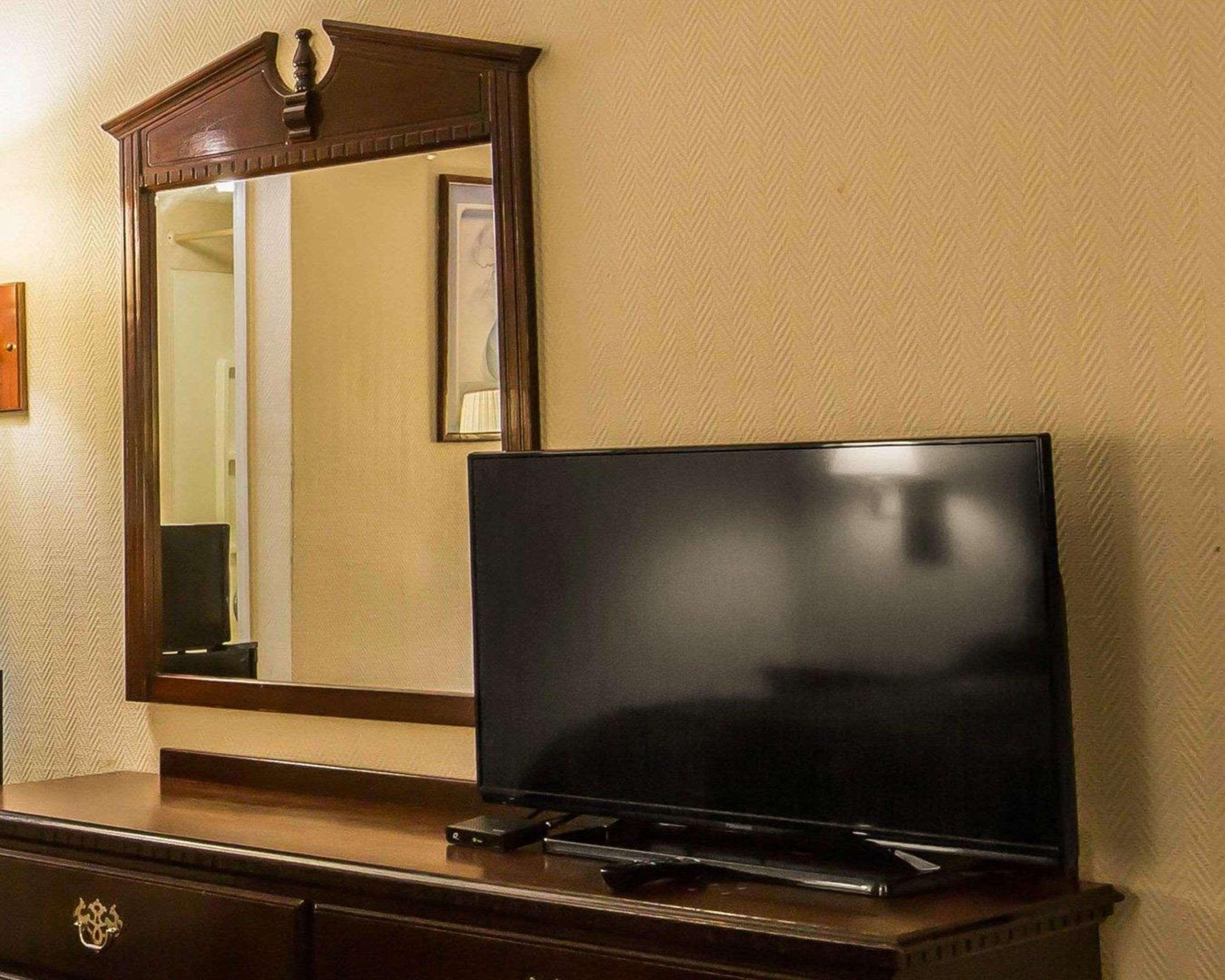 Rodeway Inn フェニックスシティ エクステリア 写真