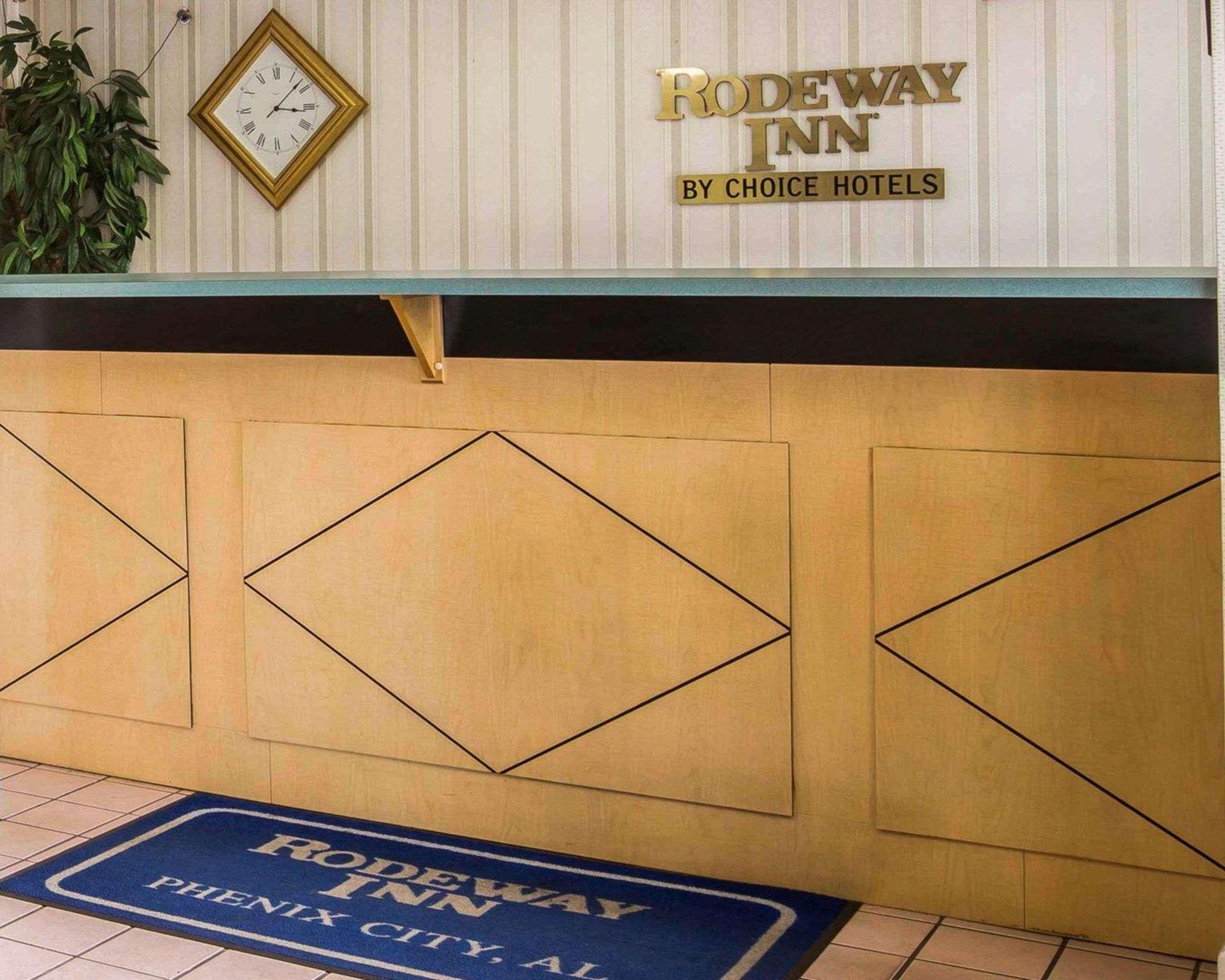 Rodeway Inn フェニックスシティ エクステリア 写真