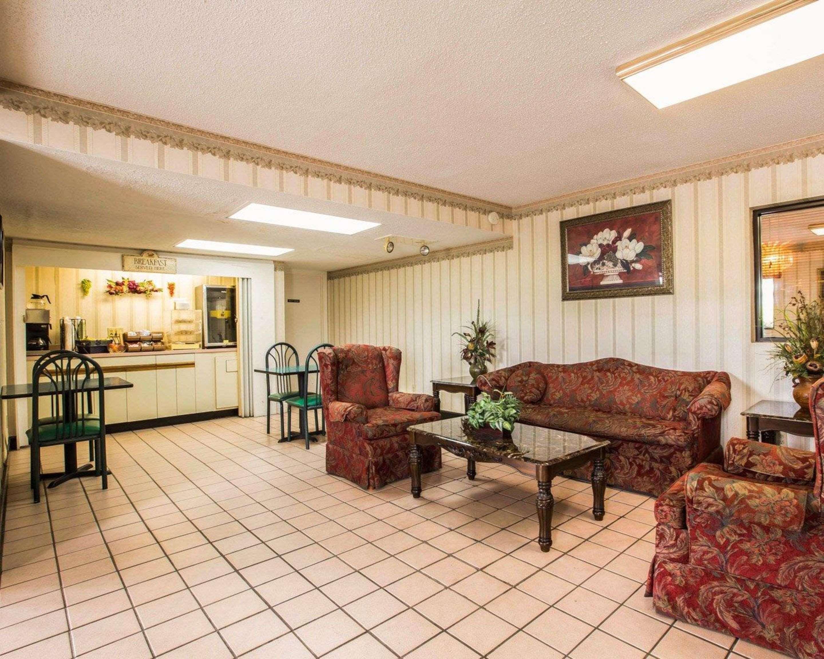 Rodeway Inn フェニックスシティ エクステリア 写真