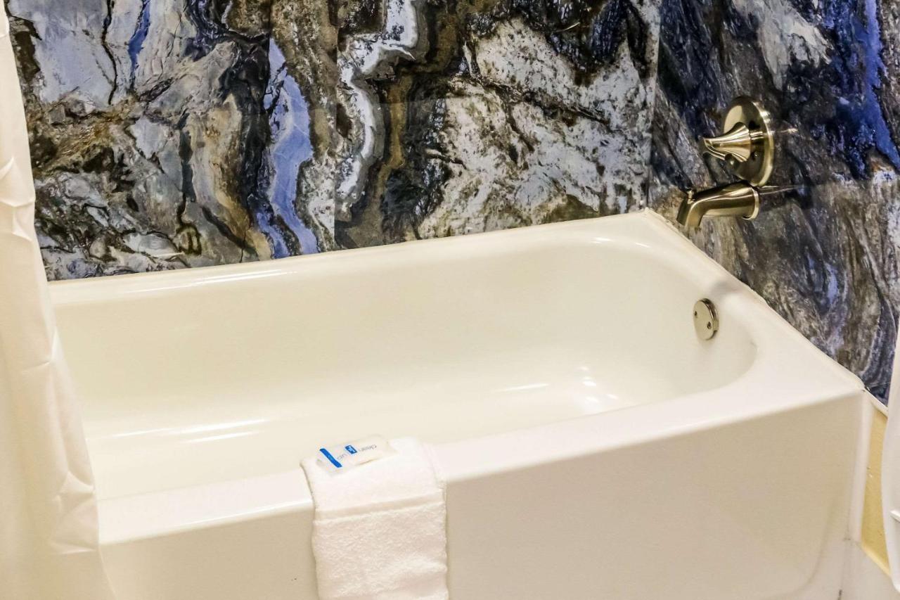 Rodeway Inn フェニックスシティ エクステリア 写真